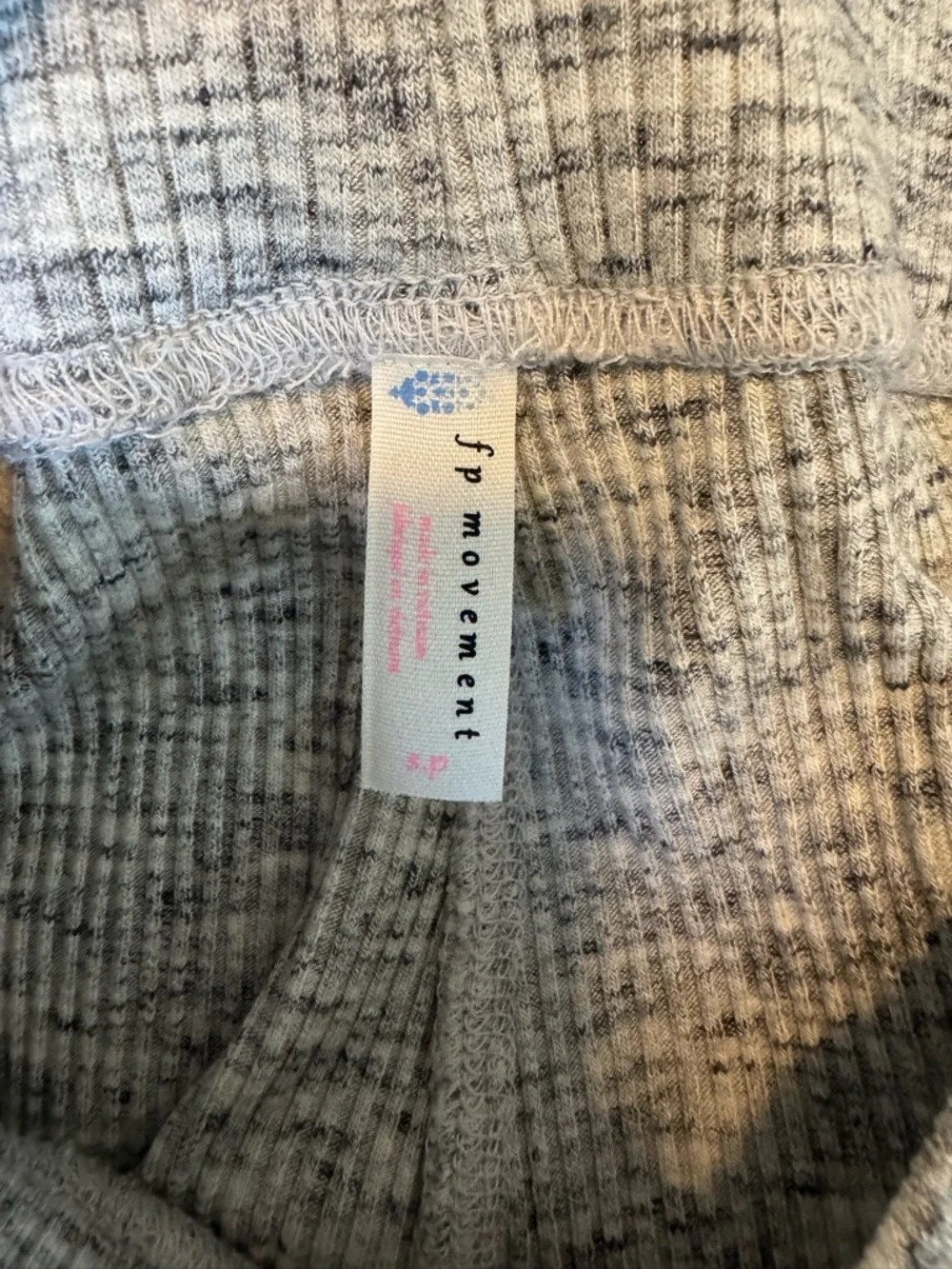 Free People Movement Gray Low and Flow Ruffle Ribbed Leggings Size Small - Picture 9 of 10
